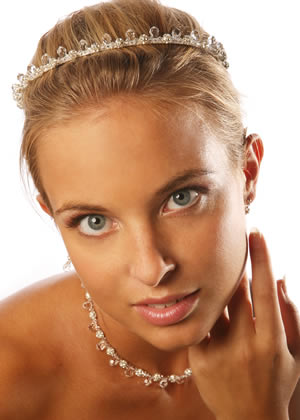 Bridal Tiaras - Classic Accessories For Brides. Wedding is an important 